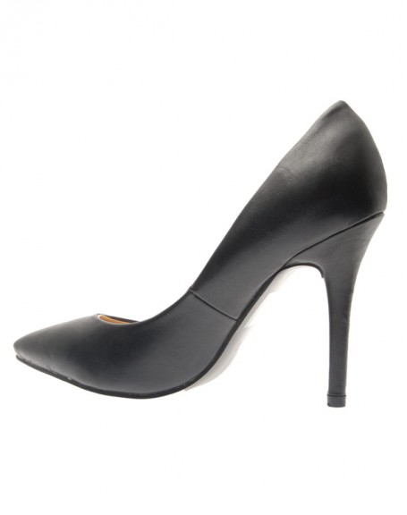 Chaussures femme Style Shoes: Escarpins noirs 
