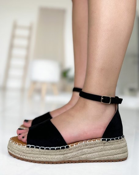 Sandales  plateformes en sudine noire avec coutures apparentes