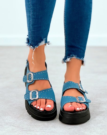 Sandales jeans clouts  multiples lanires et  la boucle rglable