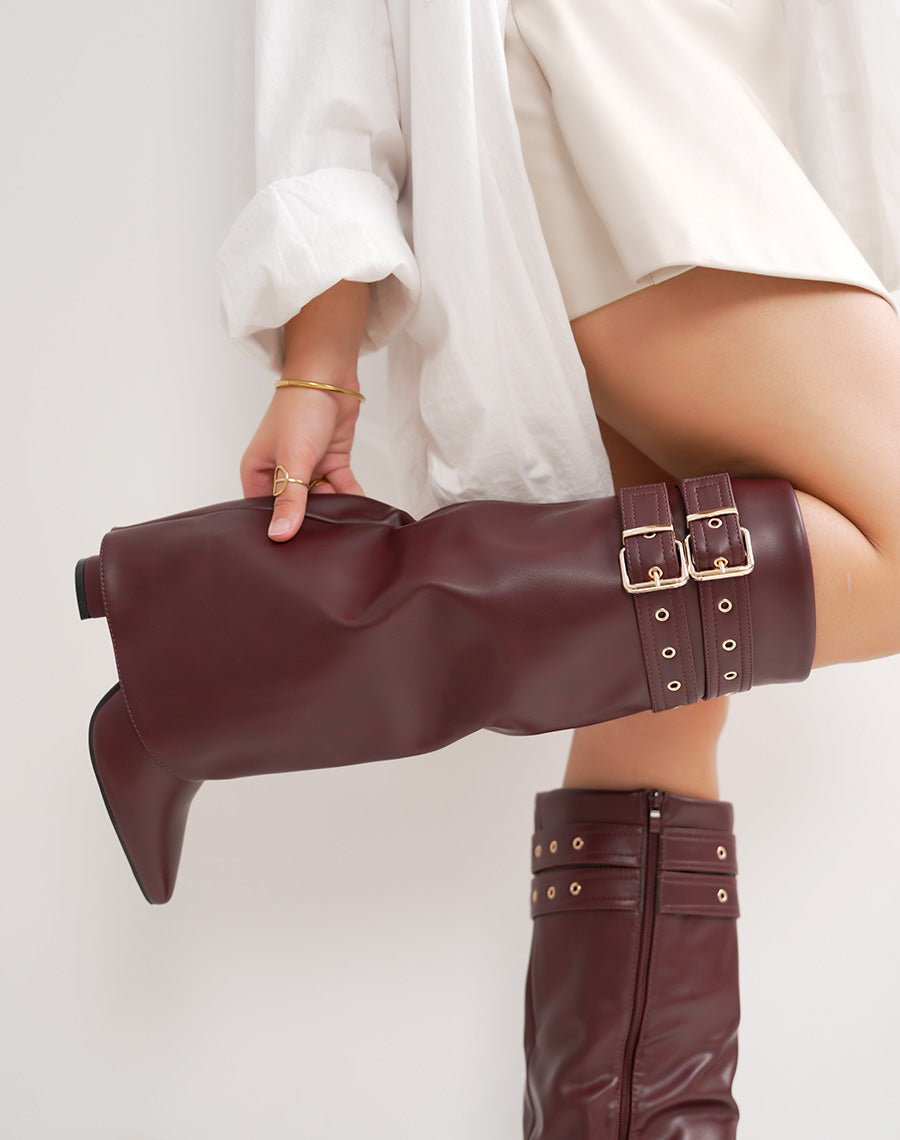 Bottes femme bordeaux à revers avec double lanière dorée et talon haut 9cm