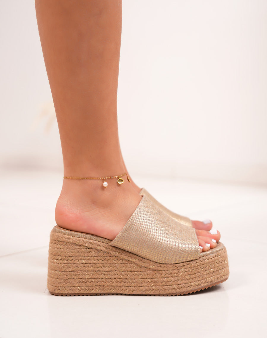 Women's sandals FINDLAY Beige and gilded upset with woven bridle and embroidered heel