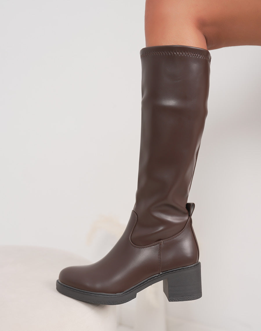 Bottes femme marron confortables à talon épais moyen et bout rond fourré