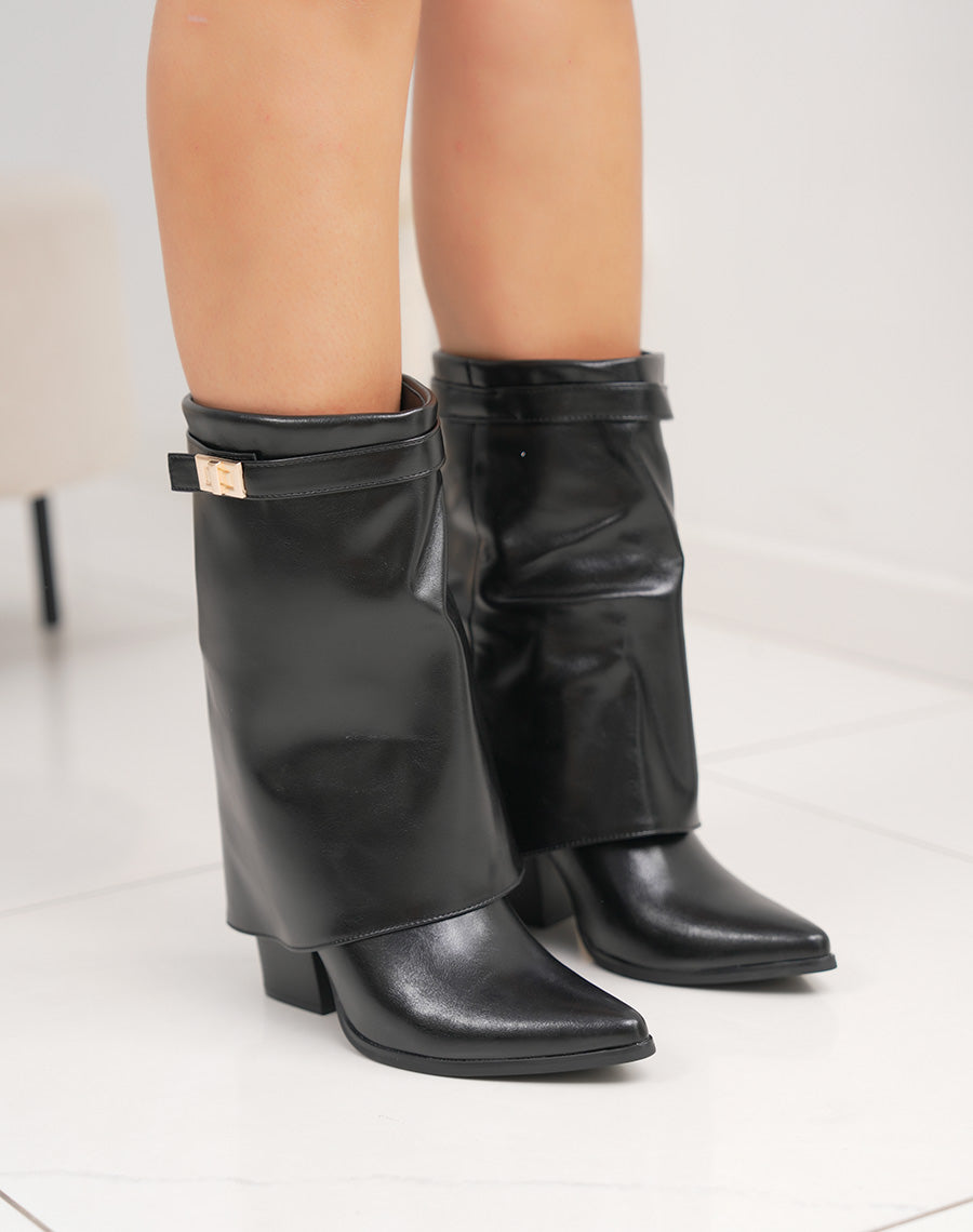 Bottes femme noires vernies à revers avec lanière dorée et talon carré