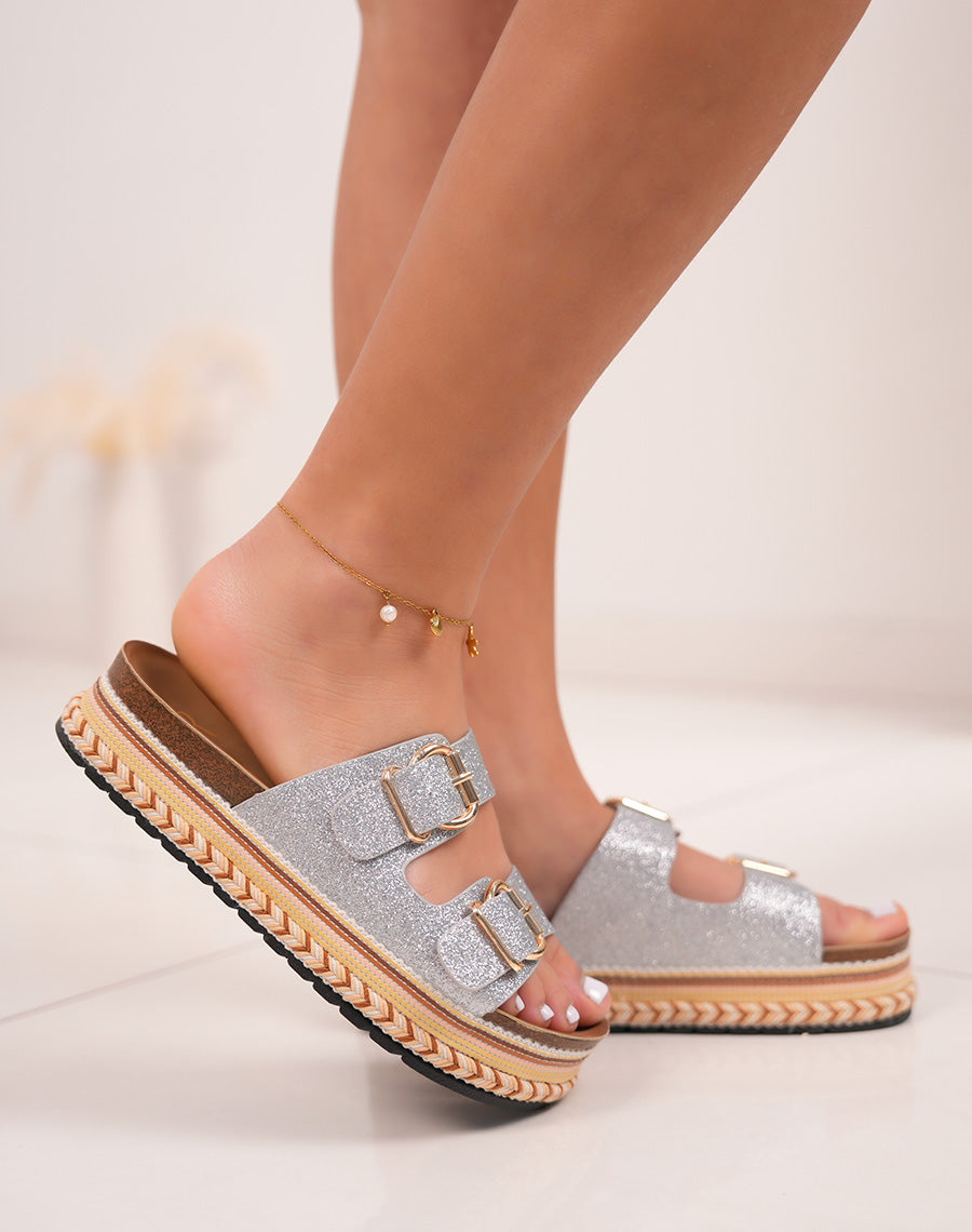 Trendy Silver Silver Women's Women's Women with Woven platform and golden curls