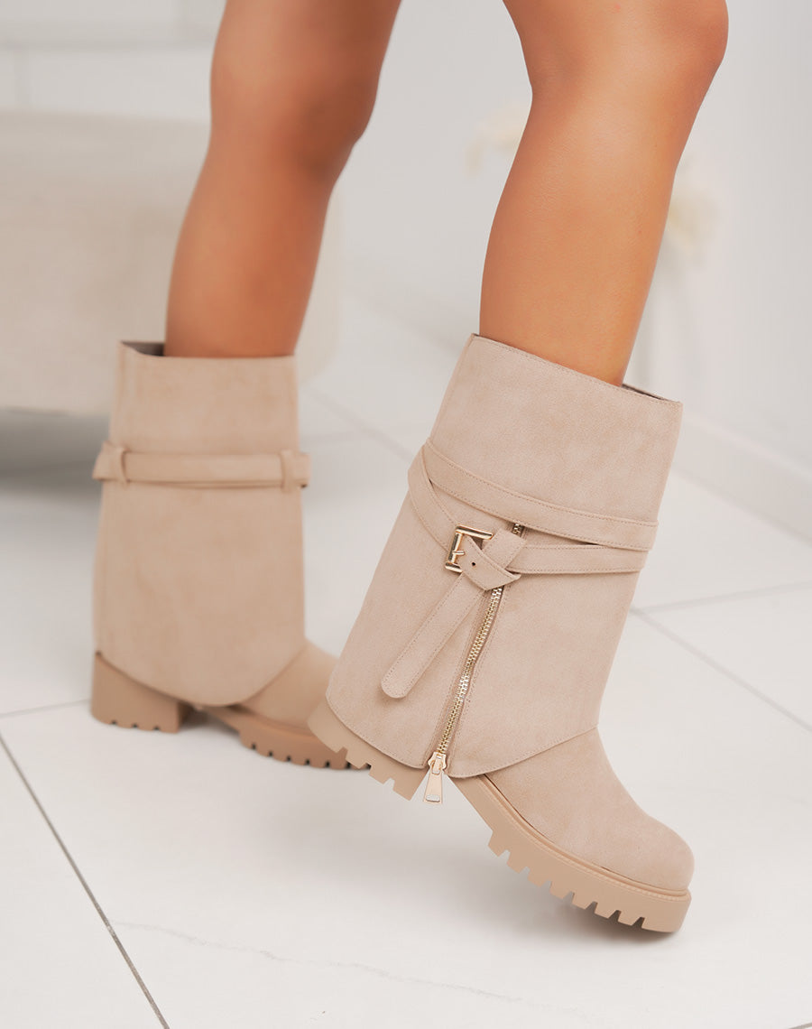 Bottines Chelsea beige fourrées – Tige amovible avec lanières et boucle dorée