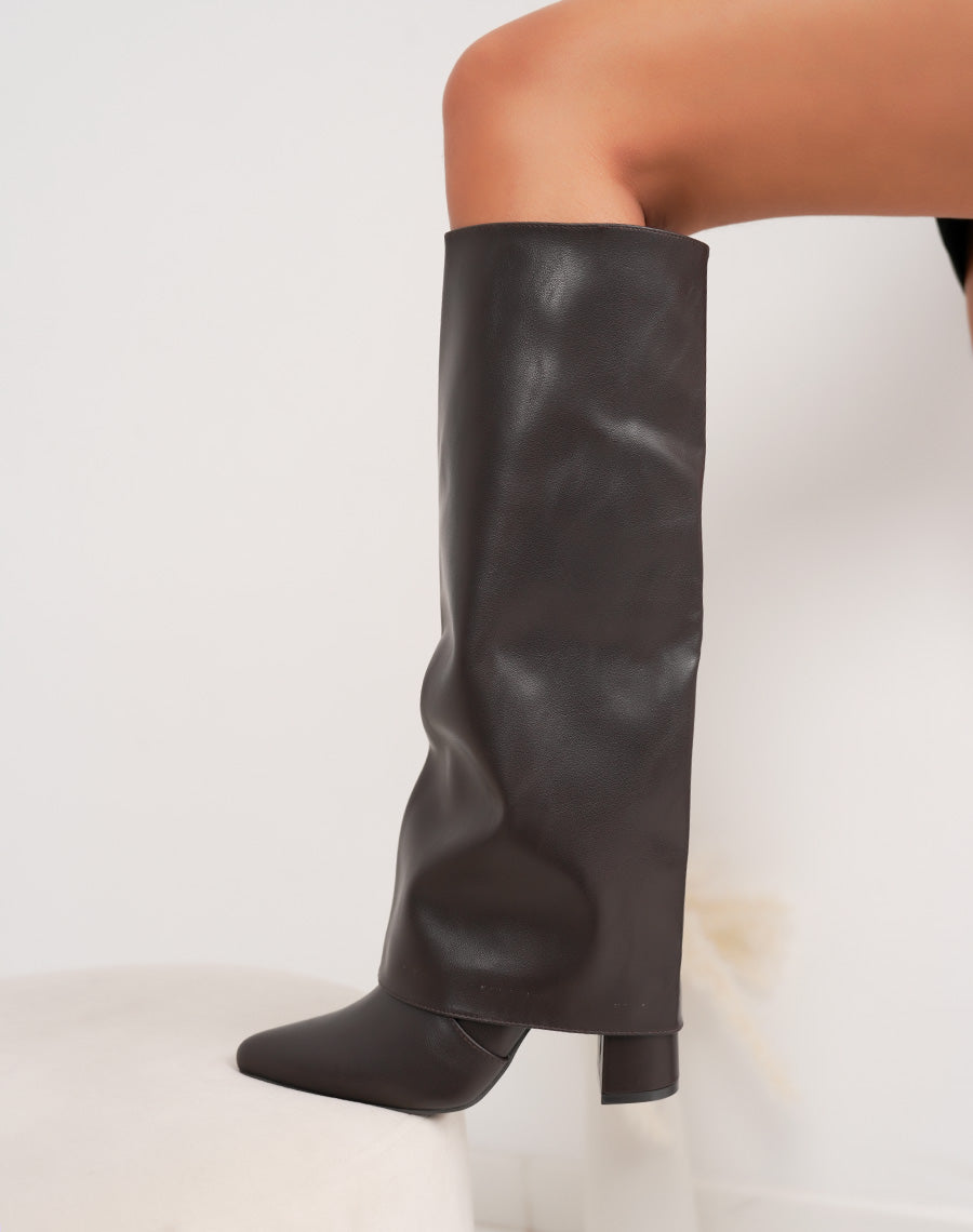 Bottines marron à talon – Bout pointu – Tige haute amovible