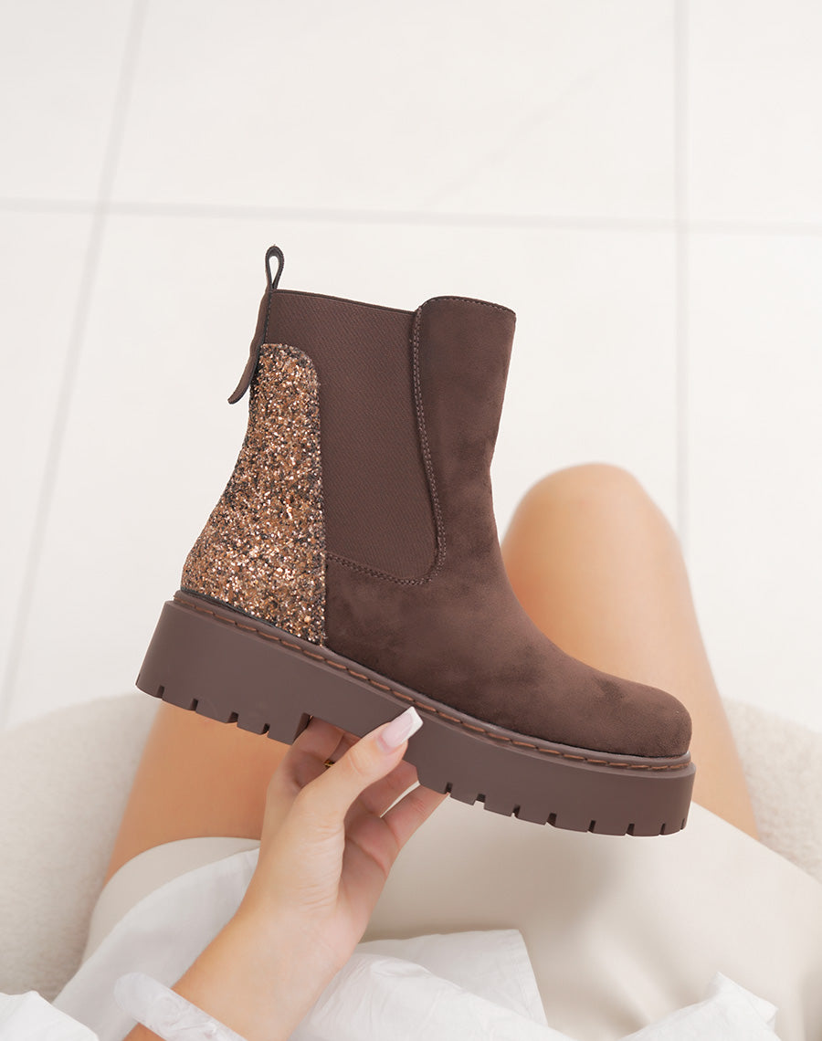 Bottines femme marron en suédine style Chelsea avec paillettes cuivrées et semelle plateforme