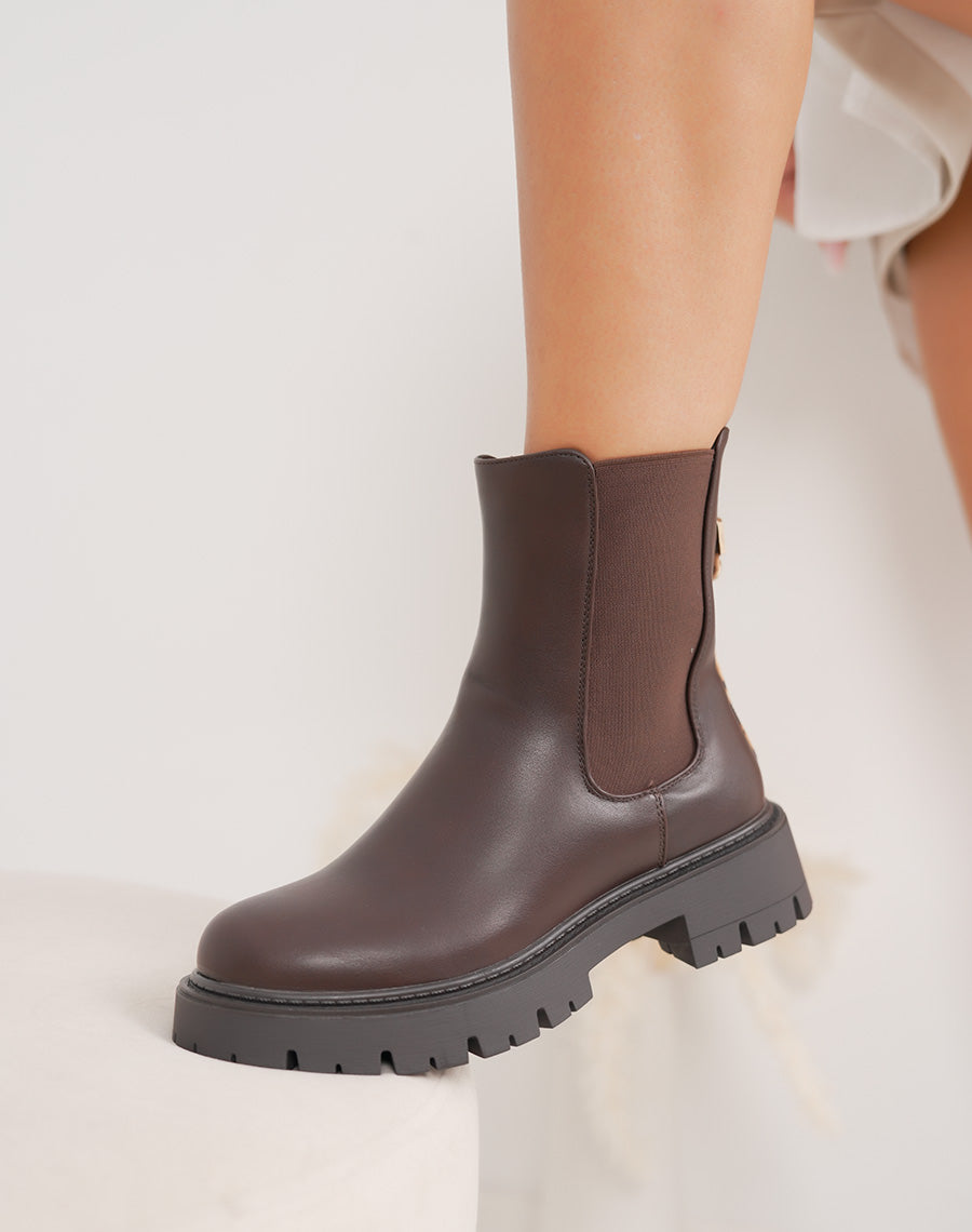 Bottines femme marron style Chelsea avec détail léopard et semelle crantée