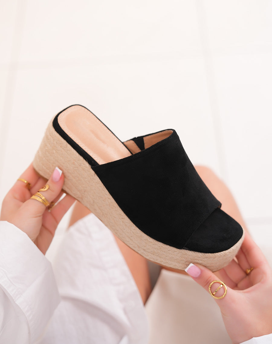 Mules FINDLAY femme en suédine noire à talon compensé brodé