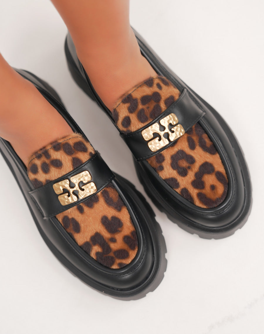 Mocassins noirs bi-matière imprimé léopard avec bijou doré