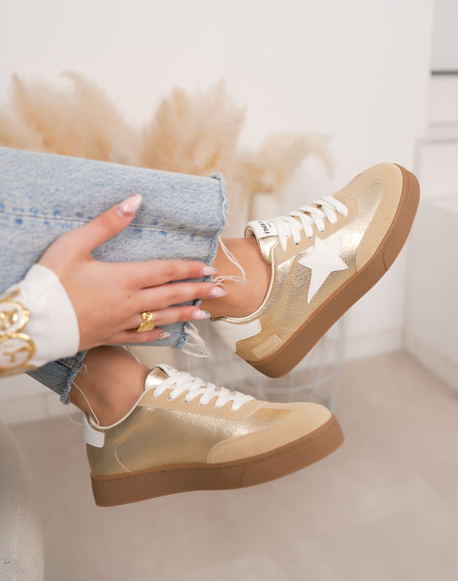 Basket femme dorée tendance à plateforme marron avec étoile blanche