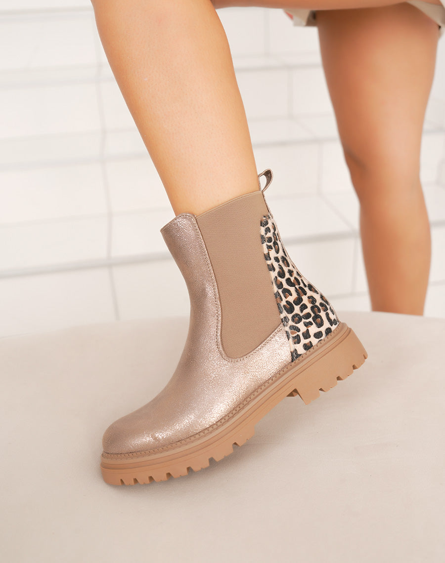 Bottines Chelsea taupe irisées à imprimé léopard