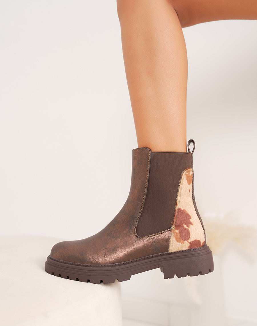 Bottines Chelsea marron irisées à empiècement effet vachette
