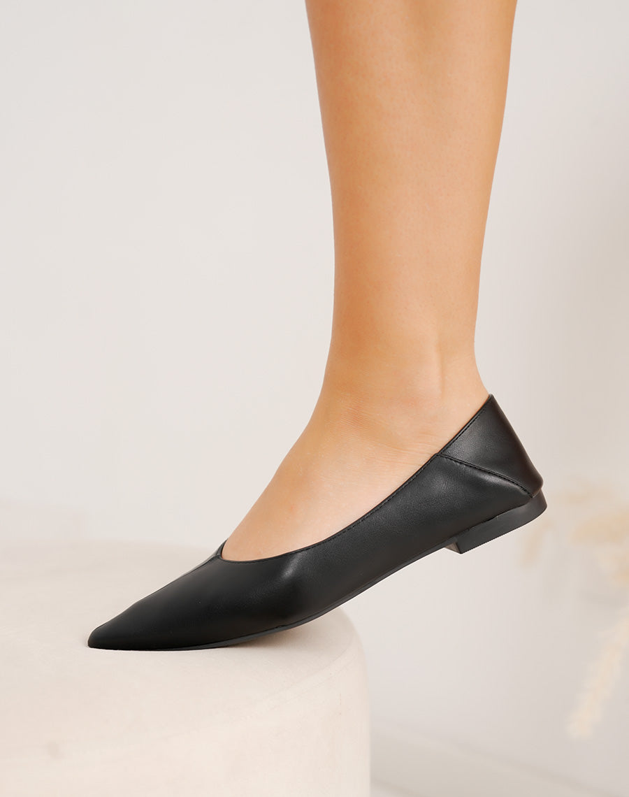 Ballerines noires plates à bout pointu – Élégance minimaliste au quotidien