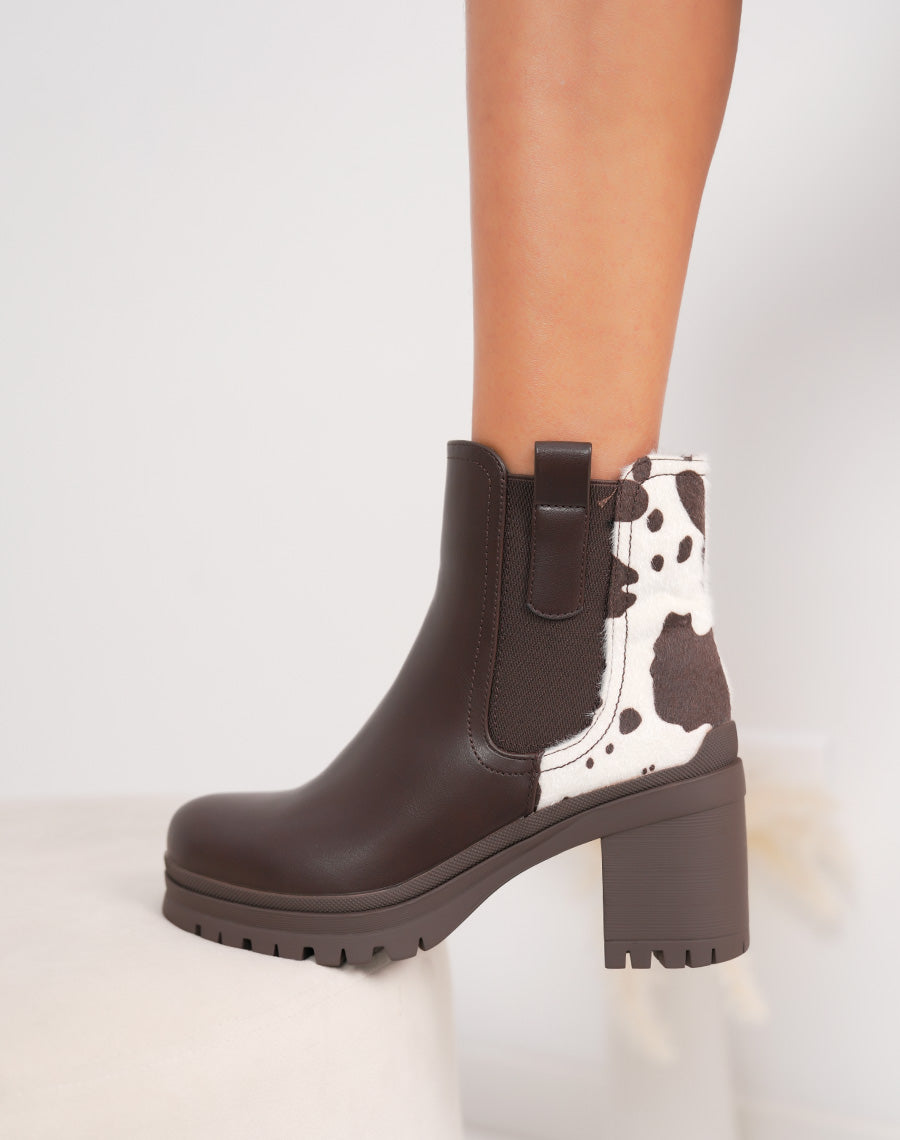 Bottines femme marron élégantes style chelsea à plateforme crantée et détail vachette