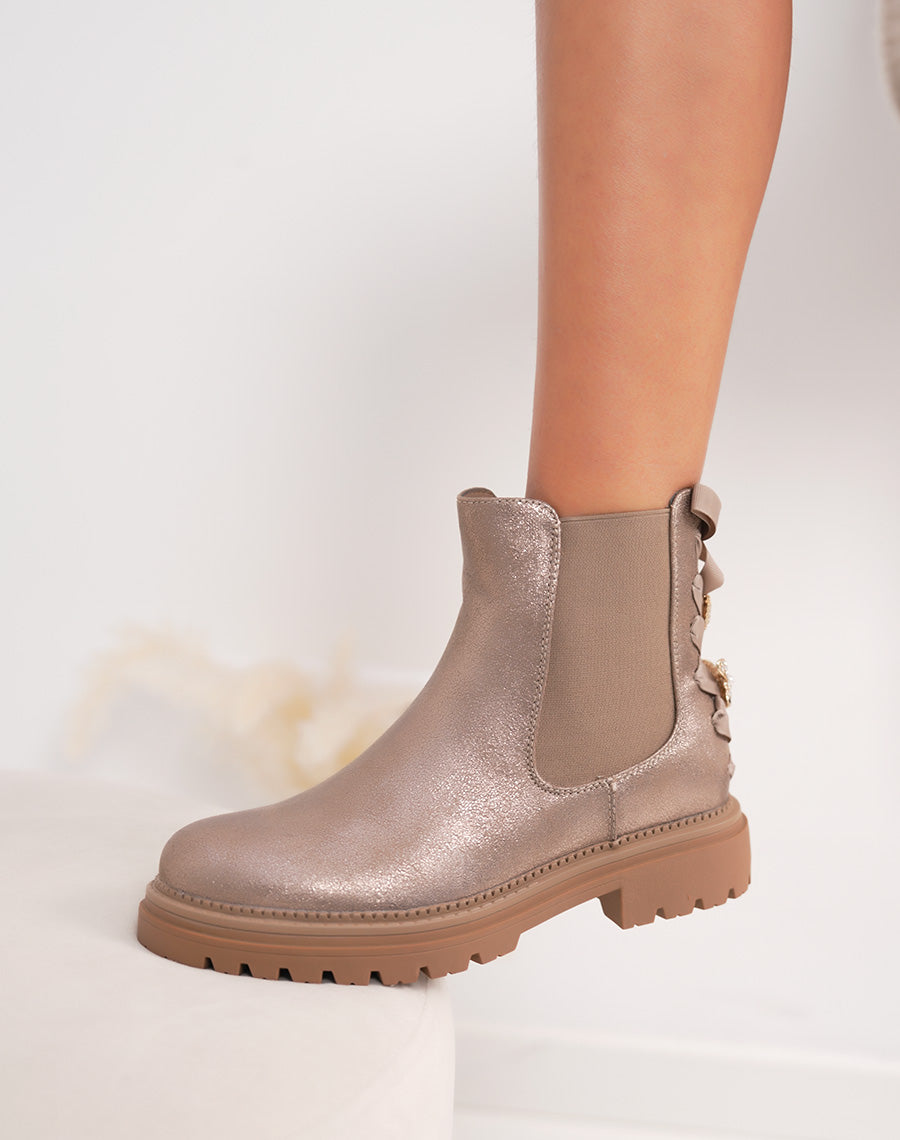 Bottines femme taupe irisées élégantes style chelsea avec nœud et détail cœur