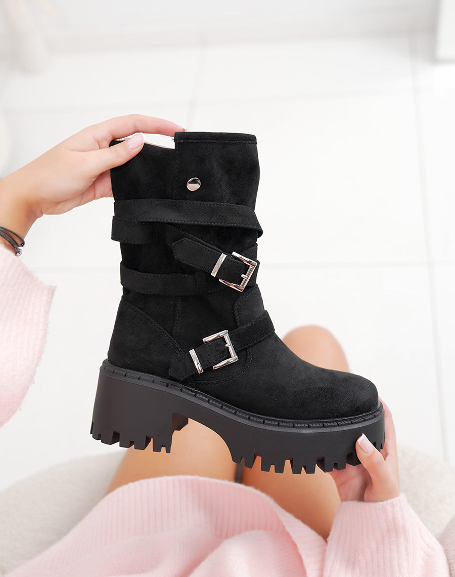 Bottines noires en suédine à sangles et semelle crantée style rock