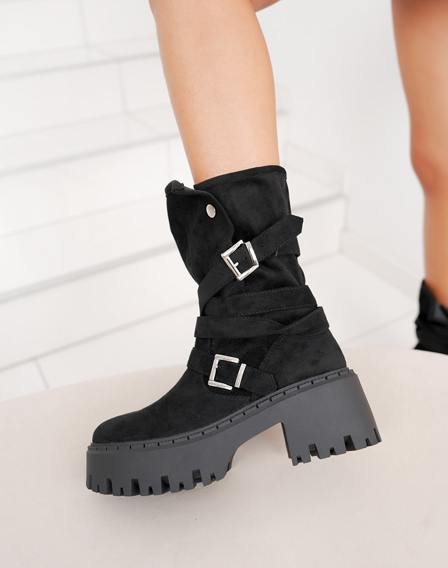 Bottines noires en suédine à sangles et semelle crantée style rock
