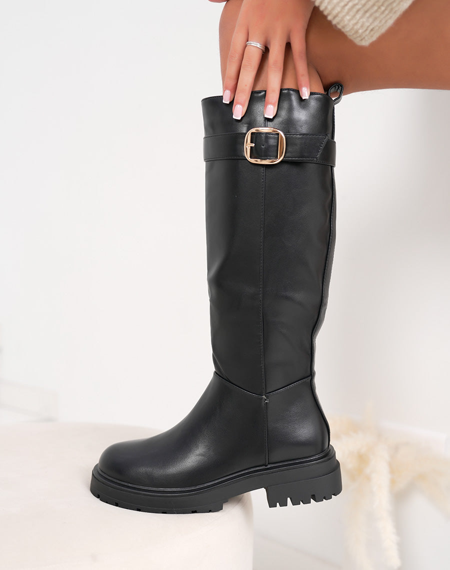 Bottes femme noires style cavalière élégantes avec boucle dorée et semelle crantée