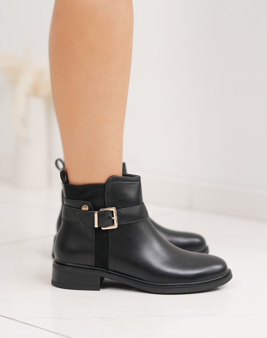 Bottines femme noires bi-matière à petit talon avec boucle dorée élégante