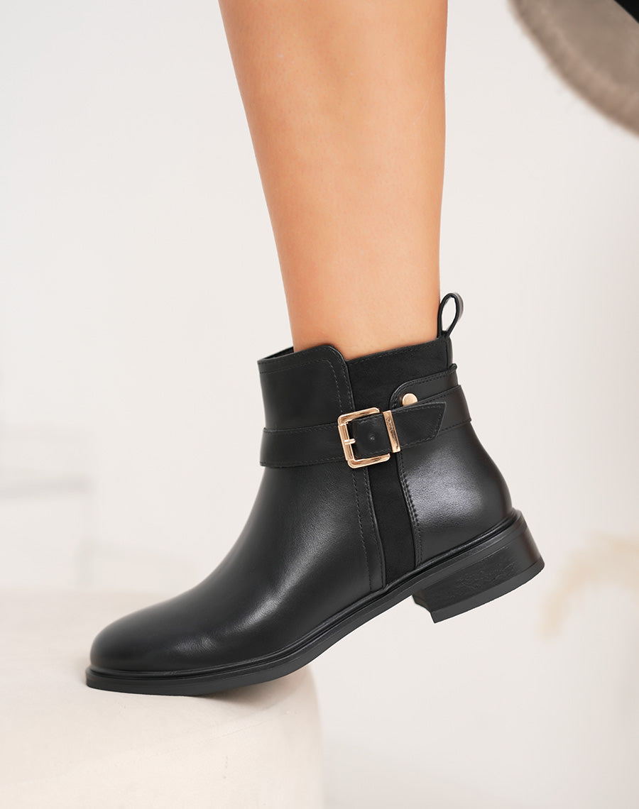 Bottines femme noires bi-matière à petit talon avec boucle dorée élégante