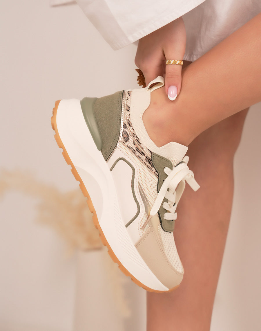 Basket femme beige clair à empiècements kaki et léopard avec grosse plate-forme