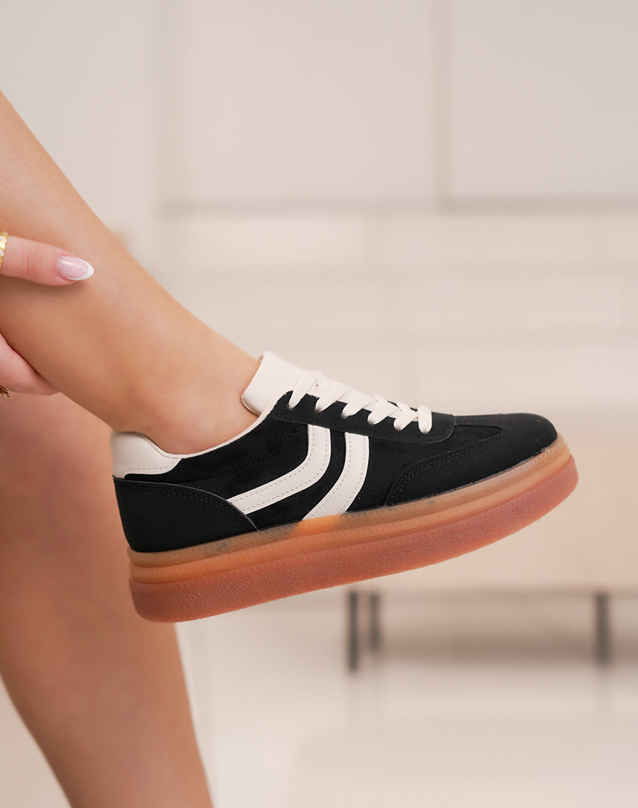 Baskets femme noires en suédine à plateforme écrue tendance et semelle marron