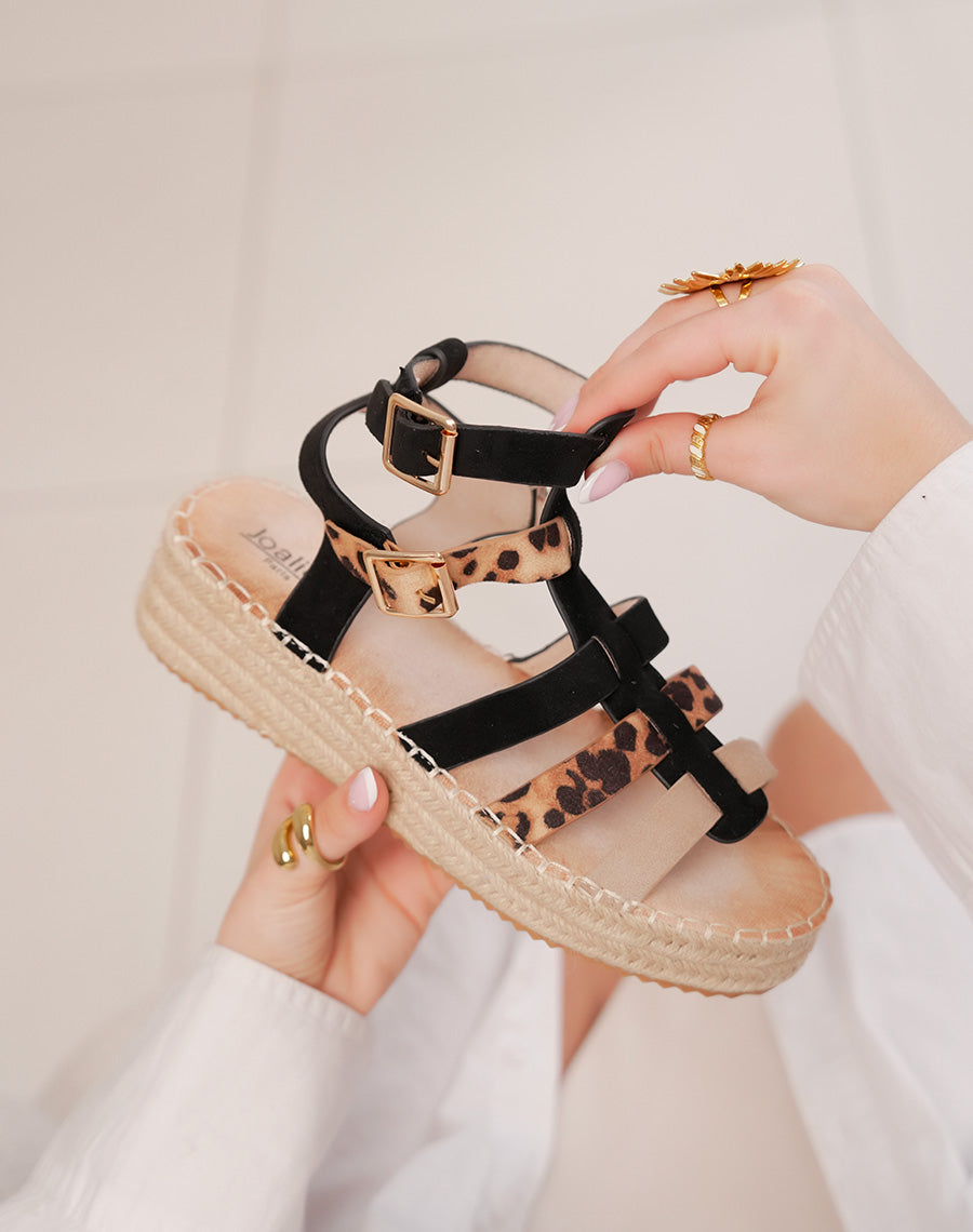 Sandales femme compensées noires léopard élégantes à brides croisées et semelle en jute