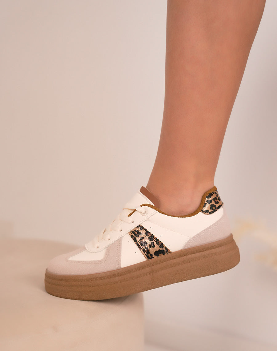 Baskets femme beiges à plateforme camel élégante avec empiècements léopard