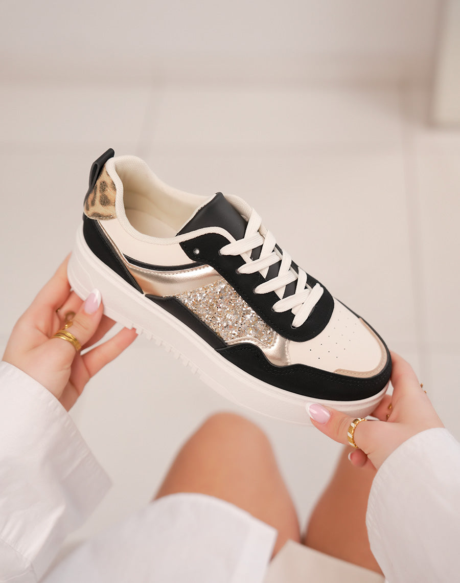 Baskets femme beiges et noires tendance avec paillettes dorées et détails léopard