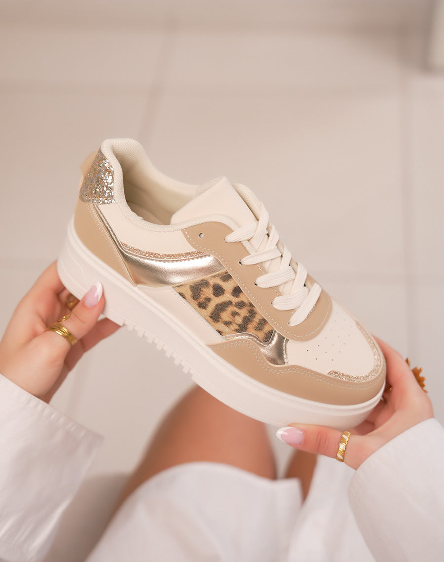 Baskets femme beiges et taupe tendance avec détails dorés, paillettes et imprimé léopard