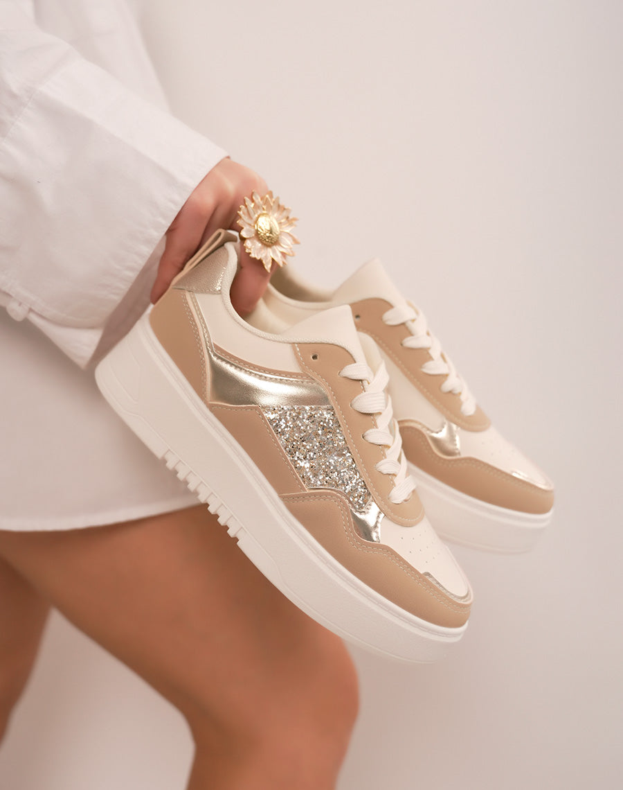 Baskets femme beiges et taupe élégantes avec paillettes dorées et empiècements métallisés