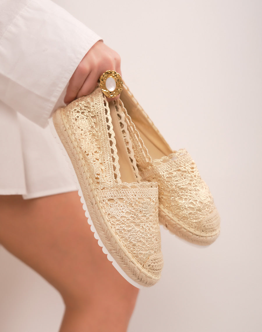 Espadrilles femme dorées chic en dentelle avec semelle en jute naturelle