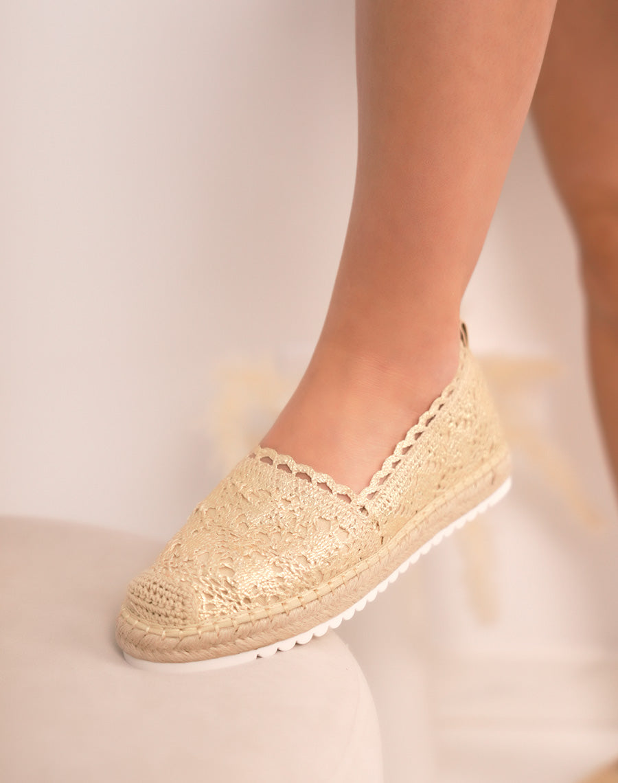 Espadrilles femme dorées chic en dentelle avec semelle en jute naturelle