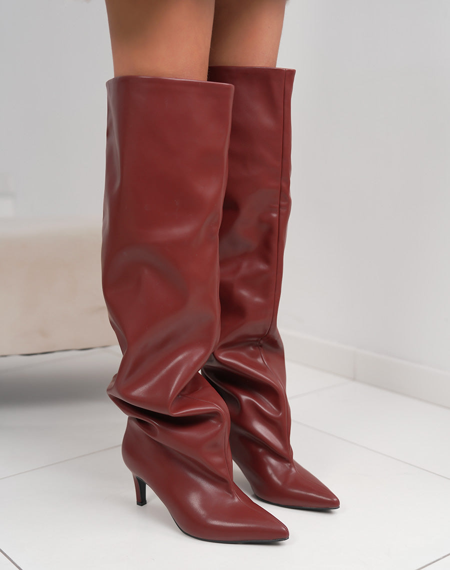 Cuissardes femme bordeaux élégantes à talon aiguille et bout pointu