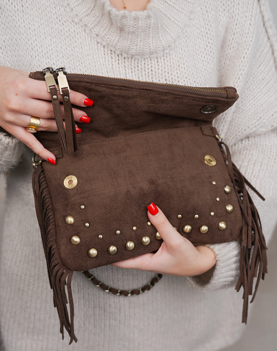 Sac pochette femme marron en suédine élégante avec franges et perles dorées