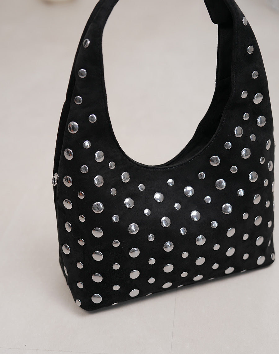 Sac besace femme noir avec clous argentés et double bandoulière tendance rock