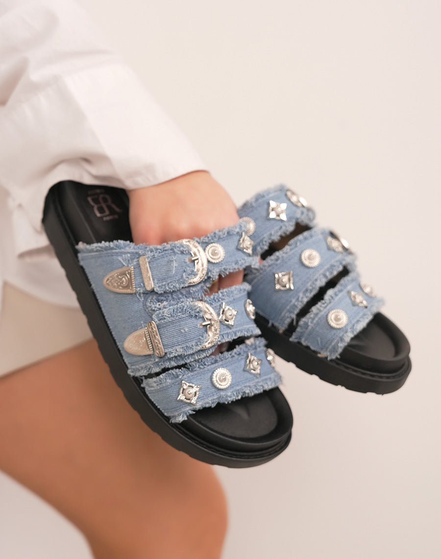 Mules femme effet jean avec brides bijou et plateforme noire ultra tendance