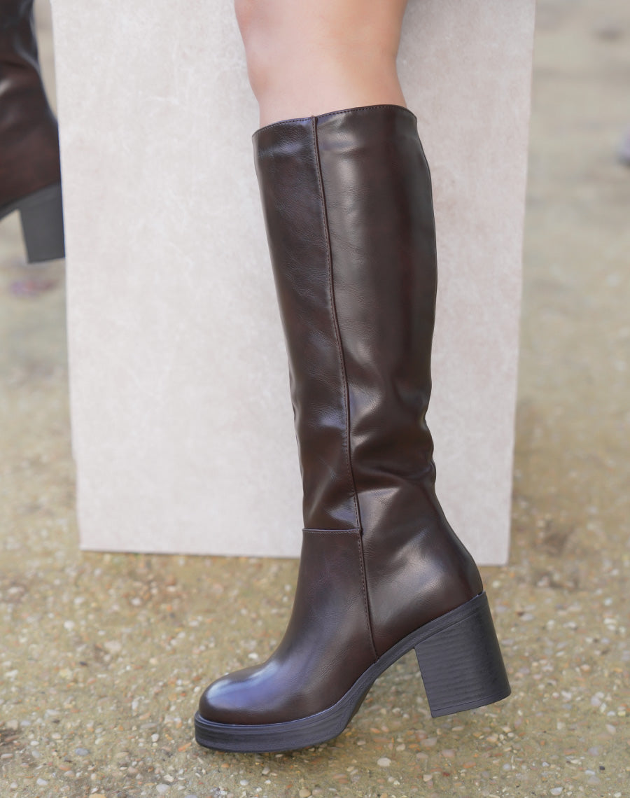 Trendy brown and ended women's female boots