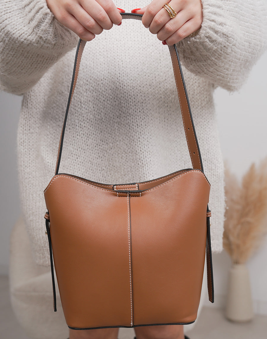 Sac seau camel avec pochette léopard intégrée