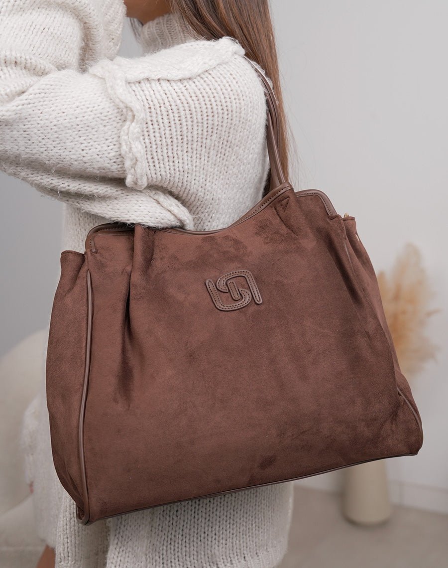 Sac marron en suédine avec détail en similicuir