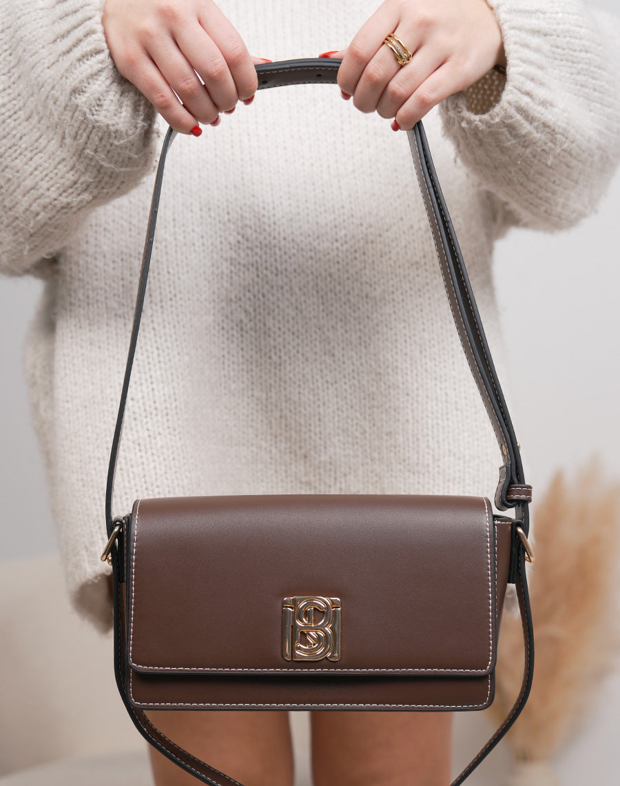 Sac marron à détail doré avec fermeture aimantée