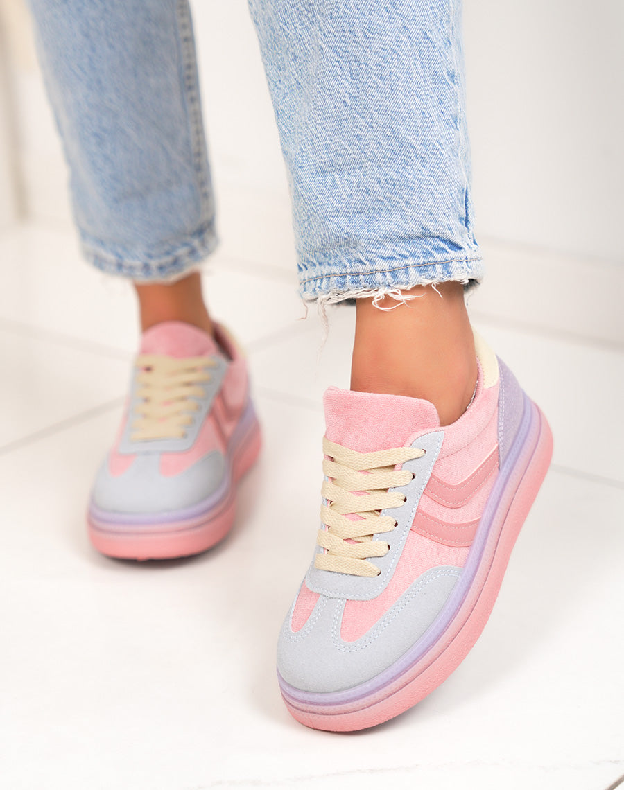 Basket femme rose pastel tendance à plateforme avec empiècements multicolores