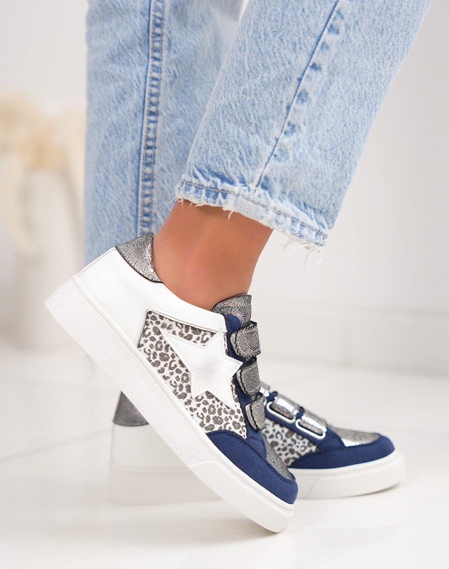Basket femme blanche et bleu foncé tendance à scratch gris argenté avec étoile