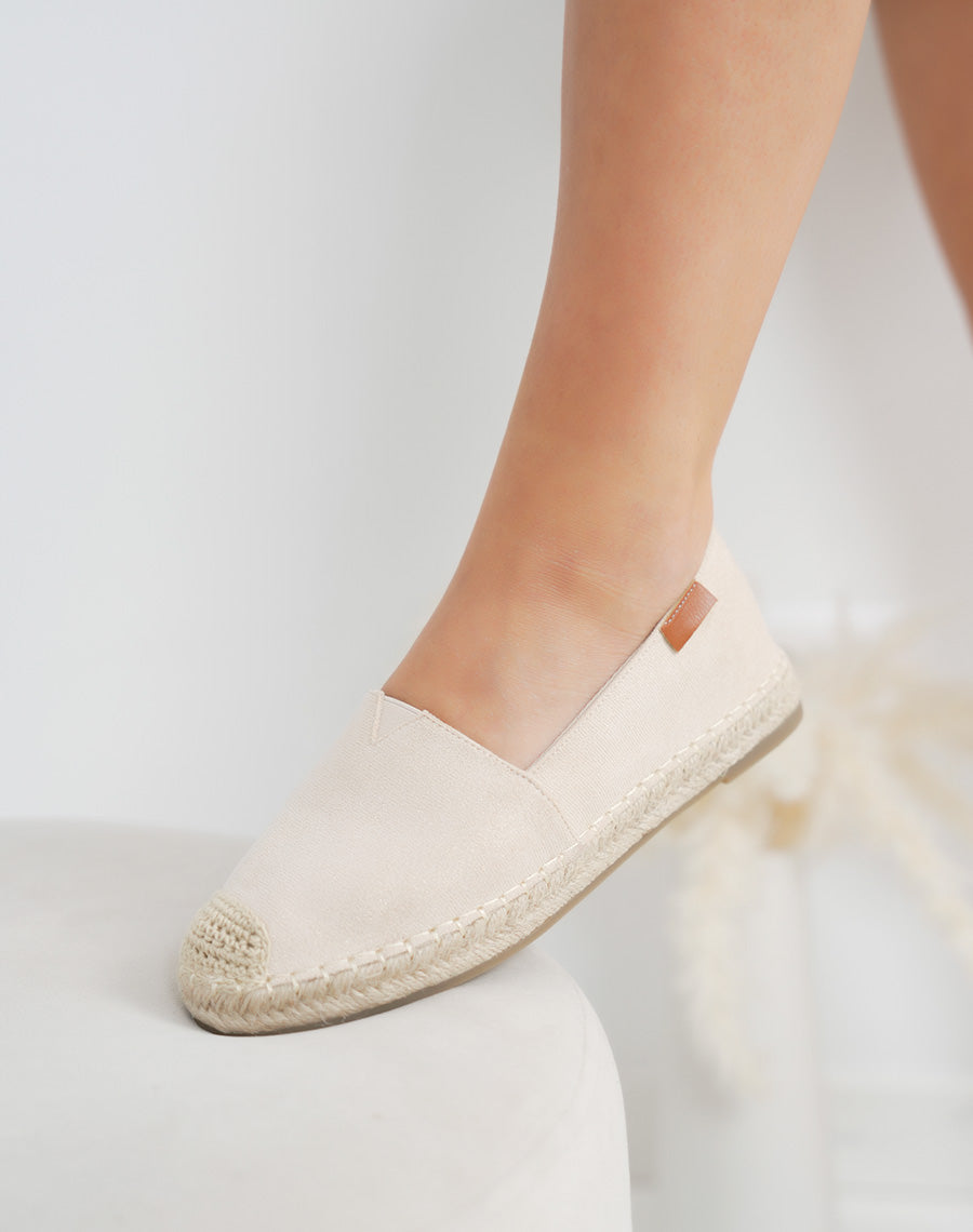 Espadrilles femme beiges élégantes en suédine avec bout corde tressée