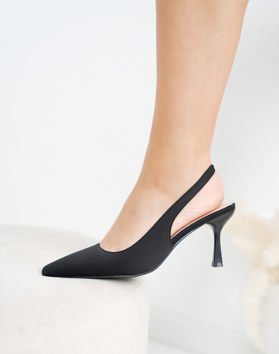 Escarpins femme noirs en tissu élégants à talon aiguille 8cm