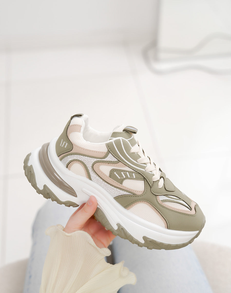 Baskets épaisses vert kaki et blanches femme – Semelle crantée et plateforme
