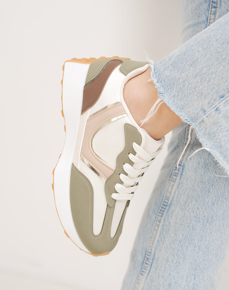 Basket femme vert kaki tendance à empiècements beige, bordeaux et doré