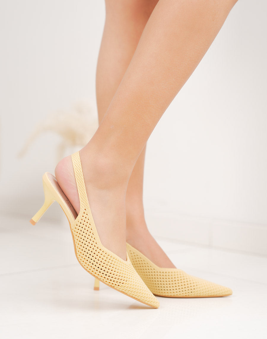 Escarpin femme jaune tissé à bout pointu et talon aiguille