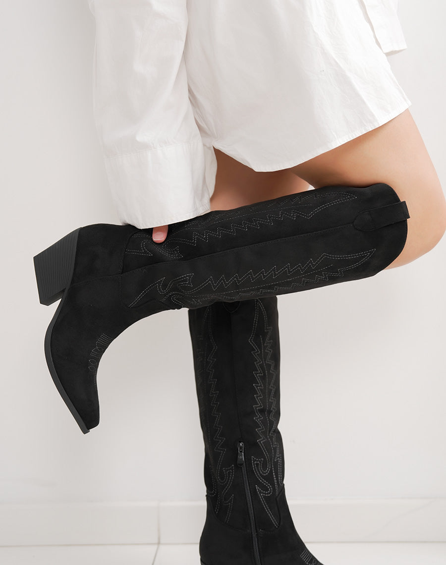 Bottes santiags femme noires en suédine avec broderies et talon de 7cm